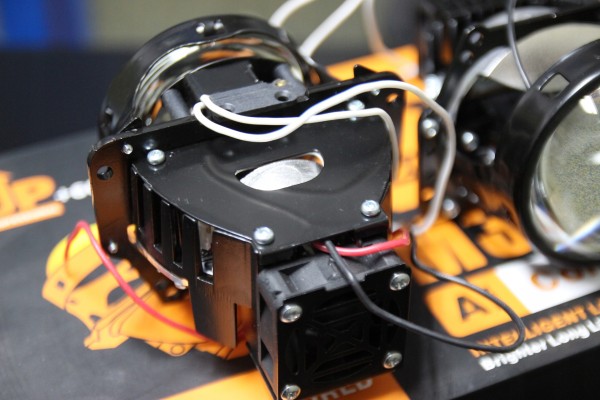 Lentes Proyectores Bi-LED 3.0 NHK Gen. 5 Redondos Regeneración de Far