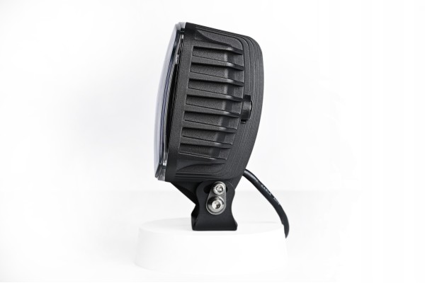 SKYLED JUMBO FULL LED HEADLAMP WITH POSITION LIGHTS Product weight with unit packaging 2 kg