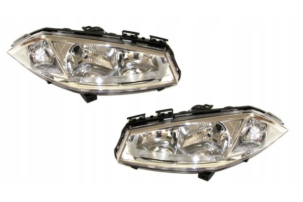 SET OF HEADLAMPS RENAULT MEGANE 2002 2005 NEW