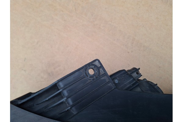 LAMP FRONT REFLECTOR HYUNDAI IX35 LEFT ORIGINAL EUROPE WHOLE Part manufacturer Hyundai OE