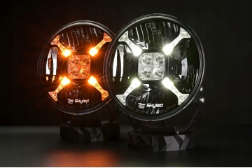 LONG RANGE REFLECTOR SKYLED COSMO FLASH 9X 120W FULL LED POSITION STROBO Packaging status original