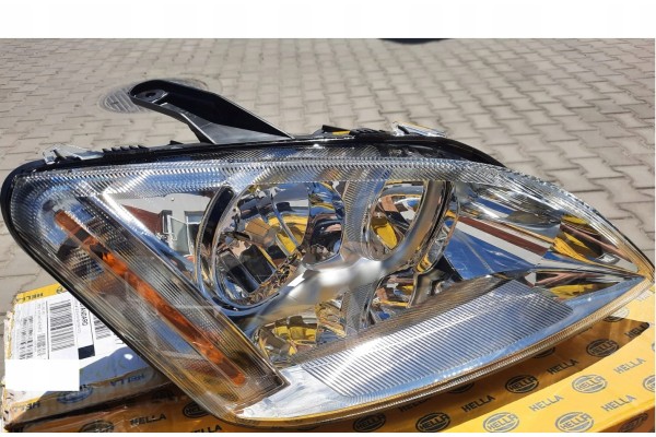 15012GT1 HELLA REFLECTOR FORD FOCUS C MAX DM2 1EE27060017 Version European