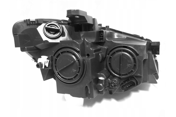 MERCEDES CLA W117 13 H7 H15 NEW HEADLIGHT RIGHT Catalog number of the part 440 11B4RMLDEM2