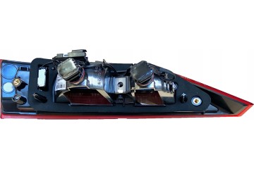 Left rear lamp housing Part manufacturer Volvo OE