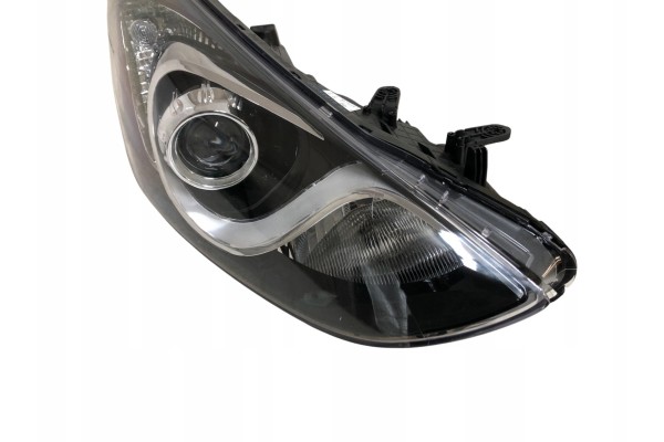 Hyundai i30 GD II 2012 2015 Headlight H7 Front right lamp with illumination Part manufacturer TYC