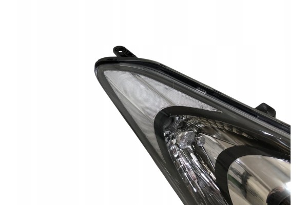 Hyundai i30 GD II 2012 2015 Headlight H7 Front right lamp with illumination Catalog number of the part 20 14319 05 2