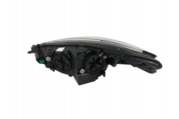 Hyundai i30 GD II 2012 2015 Headlight H7 Front right lamp with illumination Car type passenger cars