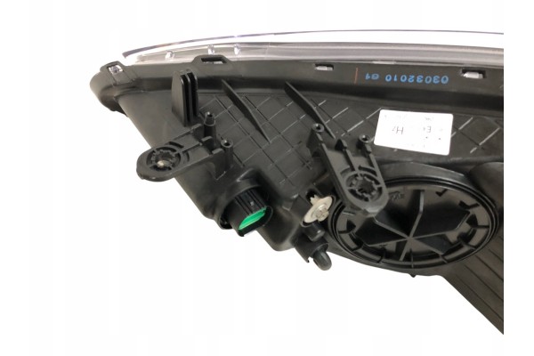 Hyundai i30 GD II 2012 2015 Headlight H7 Front right lamp with illumination Version European