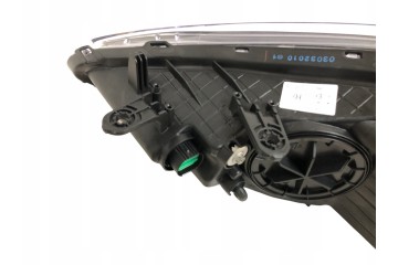 Hyundai i30 GD II 2012 2015 Headlight H7 Front right lamp with illumination Version European