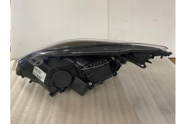 HEADLAMP RIGHT 711307023255 MAGNETI MARELLI Megane III Version European