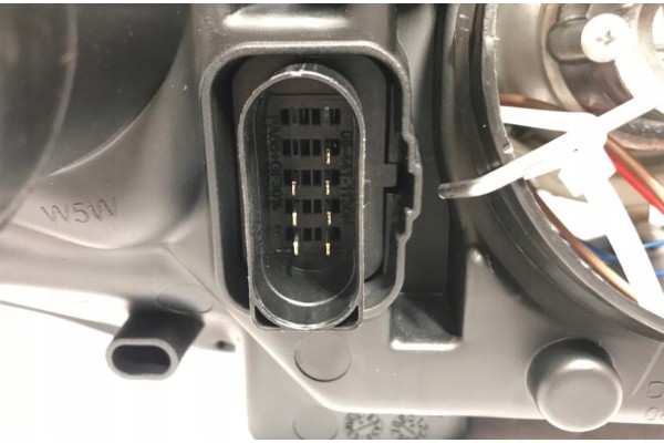 HEADLIGHT FABIA ROMSTER 07 09 LAMP SKODA FABIA II ROOMSTER 06 15 Part manufacturer Depo