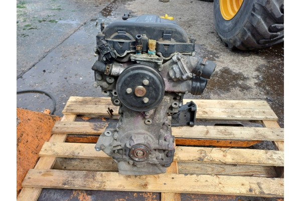 OPEL CORSA C 3D 1 2 00 ENGINE POST Z12XE Packaging status replacement