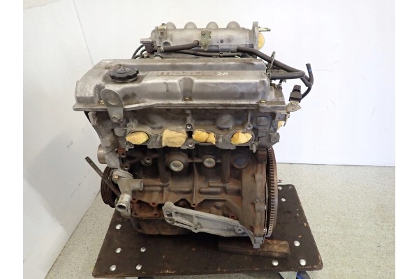 MAZDA 323 BJ 98 01 1 6 and ENGINE PETROL MOTOR ZM 86 000 Km Catalog number of the part MAZDA 323 BJ 98 01 1 6 i SILNIK BENZYNA M