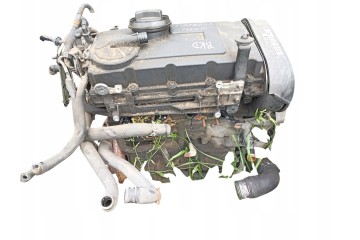 Engine VW Touran Golf V III Seat Leon II 2 0 TDi 140HP BKD 100 FUNCTIONAL Catalog number of the part Silnik VW Touran Golf V III