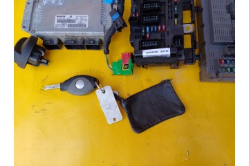 CITROEN C8 PEUGEOT 807 2 2 HDI STARTER KIT COMPLETE 0281011133 Car type passenger cars