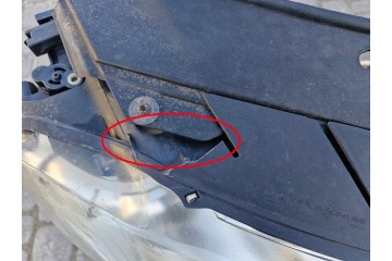 VW PASSAT B6 BELT FRONT COOLING LAMP BI XENON SET HEADLAMP Part manufacturer Volkswagen OE