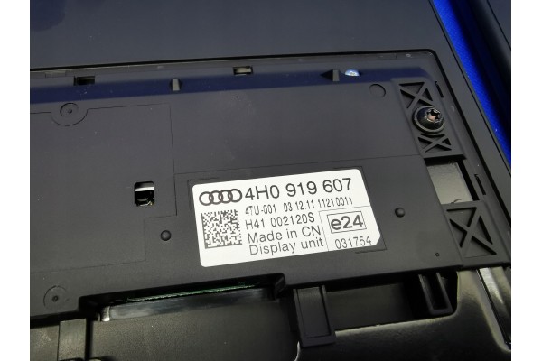 AUDI A8 D4 MONITORS LCD DISPLAYS REAR 4H0919607 Quality of parts according to GVO O original with manufacturer s logo OE