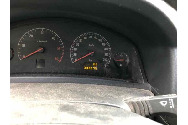 OPEL VECTRA C BERLINA Club