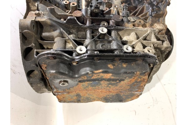 ENGINE RENAULT 2 3 170KM M9T706 MASTER III Car type passenger cars
