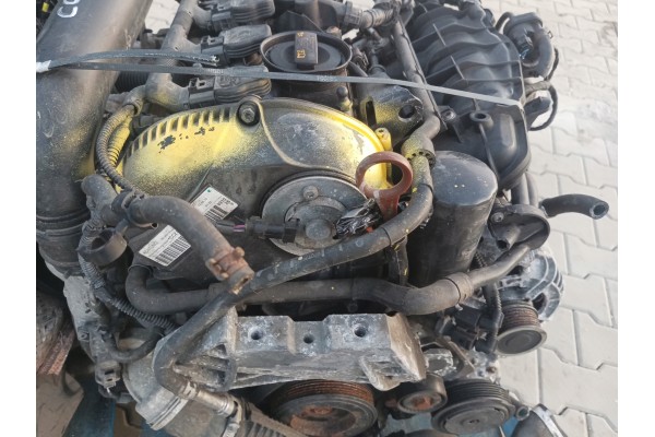 Motor VW Golf VI Scirocco 2.0 TFSI CCZ en buen estado