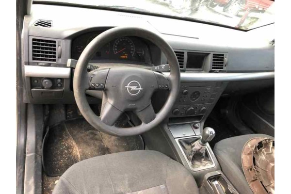 OPEL VECTRA C BERLINA Club