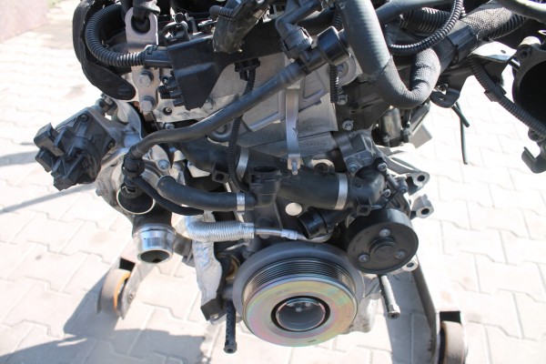 ENGINE COMPLETE BMW B48B20B Engine type petrol