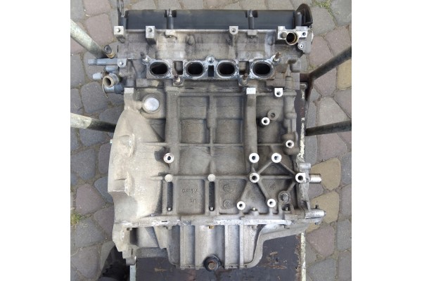 FORD FOCUS II MK2 HB 5D 1 4 16v ASDA ENGINE Version European