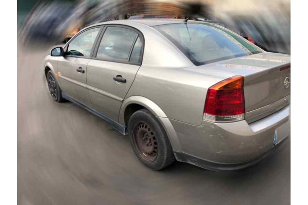 OPEL VECTRA C BERLINA Club