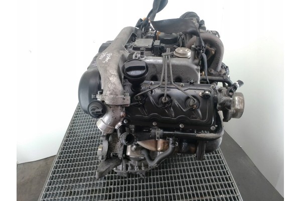 Motor Skoda Superb 2.5 TDI AYM
