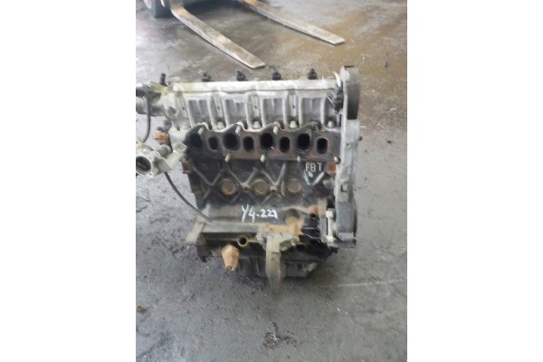 STAGE AND ENGINE POST F8T 1 9 DCI Car type passenger cars