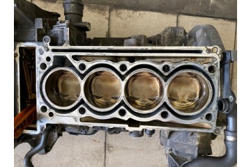 Engine block complete shaft pistons 271946 1 8 compressor Engine type petrol