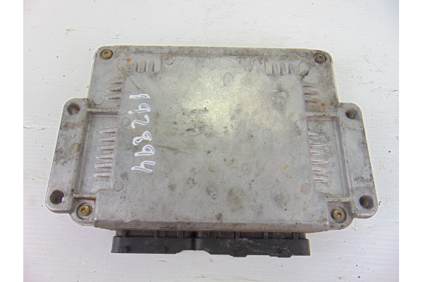 8200049306  CENTRALITA MOTOR UCE RENAULT MEGANE I BERL./ BERL. CON PORTÓN (BA0) 1.9 dTi Alize 8200049306 192894 RENAULT - 1