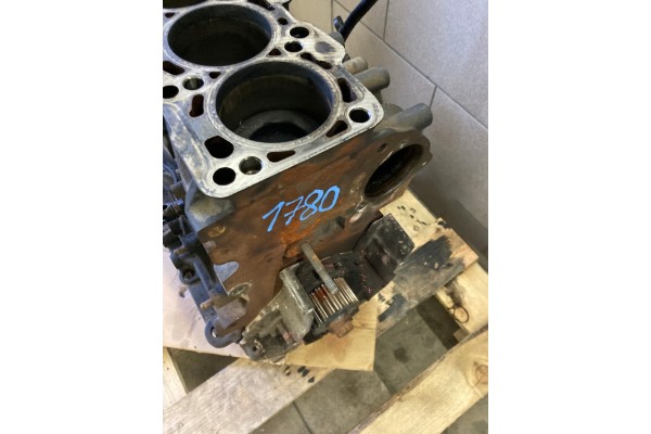 BLOCK ENGINE DOWN 2 0 TDI CR cba CBD PISTON SHAFT Part manufacturer Volkswagen OE