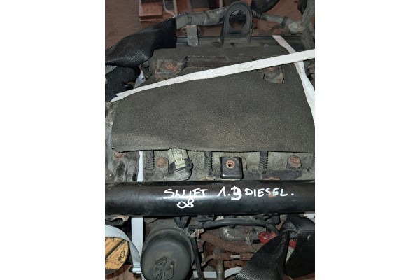 Motor 1.3 DDiS Suzuki Swift 2008 Completo pero con Partes Dañadas