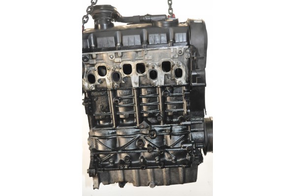 VOLKSWAGEN GOLF V PLUS TOURAN 1 1 9 TDI 66kW 90HP BRU ENGINE 292 thousand km Part manufacturer Volkswagen OE
