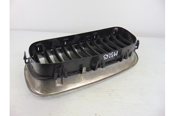 7200728 REJILLA PARAGOLPES DERECHA BMW SERIE 5 BERLINA (F10) 518d 7200728 193265 BMW - 2