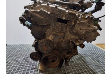 Nissan Elgrand 2004 Engine Engine type petrol