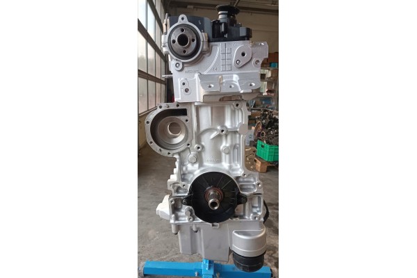 ENGINE D4204T9 AFTER REGENERATION VOLVO V40 525 526 D3 110kW 2015 2018 Part manufacturer Volvo OE