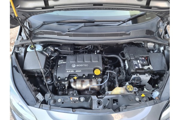 ENGINE 1 2 16V B12XEL 69HP OPEL CORSA E Part manufacturer Opel OE