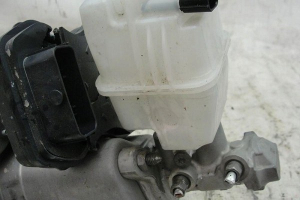 SERVO BRAKE PUMP RENAULT CLIO V CAPTUR II HYBRID 1 6 E TECH Catalog number of the part 472107786R