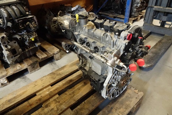 ENGINE VW PASSAT B8 GOLF VII 1 4 TSI GTE SUGAR Part manufacturer Volkswagen OE