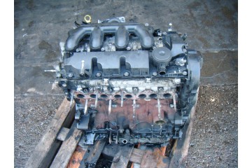 VOLVO S40 2 II LIFT 07 2 0 TD ENGINE POST RHJ RHR Part manufacturer Volvo OE