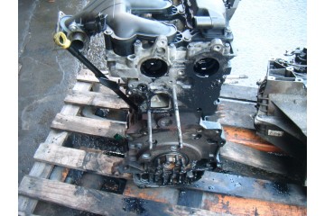 VOLVO S40 2 II LIFT 07 2 0 TD ENGINE POST RHJ RHR Quality of parts according to GVO O original with manufacturer s logo OE