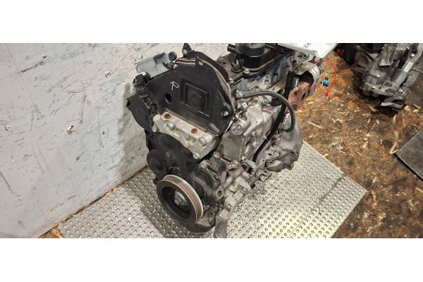 ENGINE 8H01 8HR 8HP PEUGEOT 208 1 4 EHDI 2012 Catalog number of the part S25053832