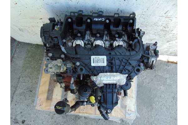 ENGINE POST FORD C MAX MK2 2 0 TDCI AV4Q6007DB D4204T UFDB