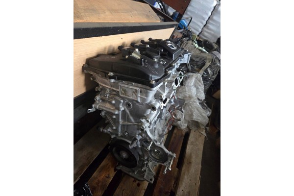 Toyota C HR CHR I ENGINE 2ZR 1 8 HYBRID LOW MILEAGE Car type 4x4 SUV