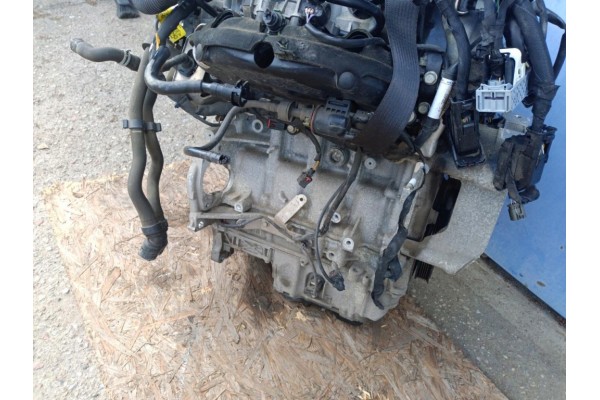 OPEL ASTRA V 1 4 T ENGINE COMPLETE LE2 COMPLETE Part manufacturer Opel OE