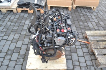 AUDI COMPLETE MOTOR CAH 2 0TDI Injections Vat23 Catalog number of the part CAHA CAH 2 0TD