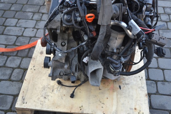 AUDI COMPLETE MOTOR CAH 2 0TDI Injections Vat23 Car type passenger cars