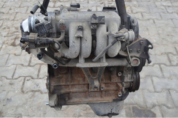 Hyundai Getz 2003 Front Complete Engines Engine type petrol
